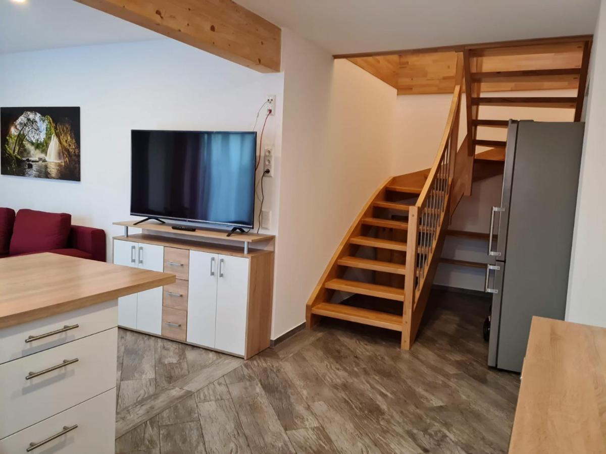 Apartment Gaestehaus Staudenschloss Mickhausen Экстерьер фото
