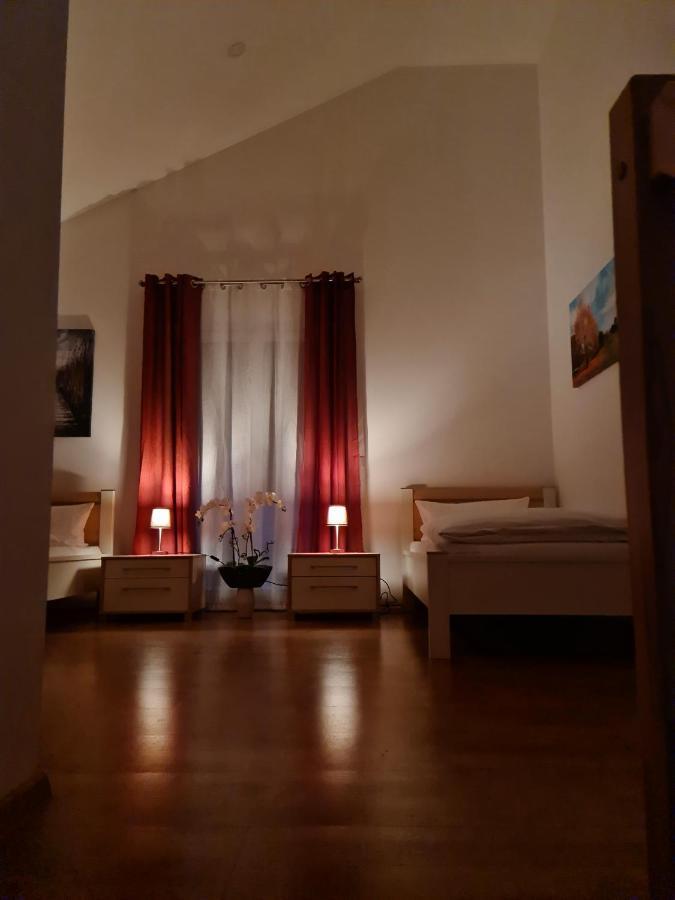 Apartment Gaestehaus Staudenschloss Mickhausen Экстерьер фото